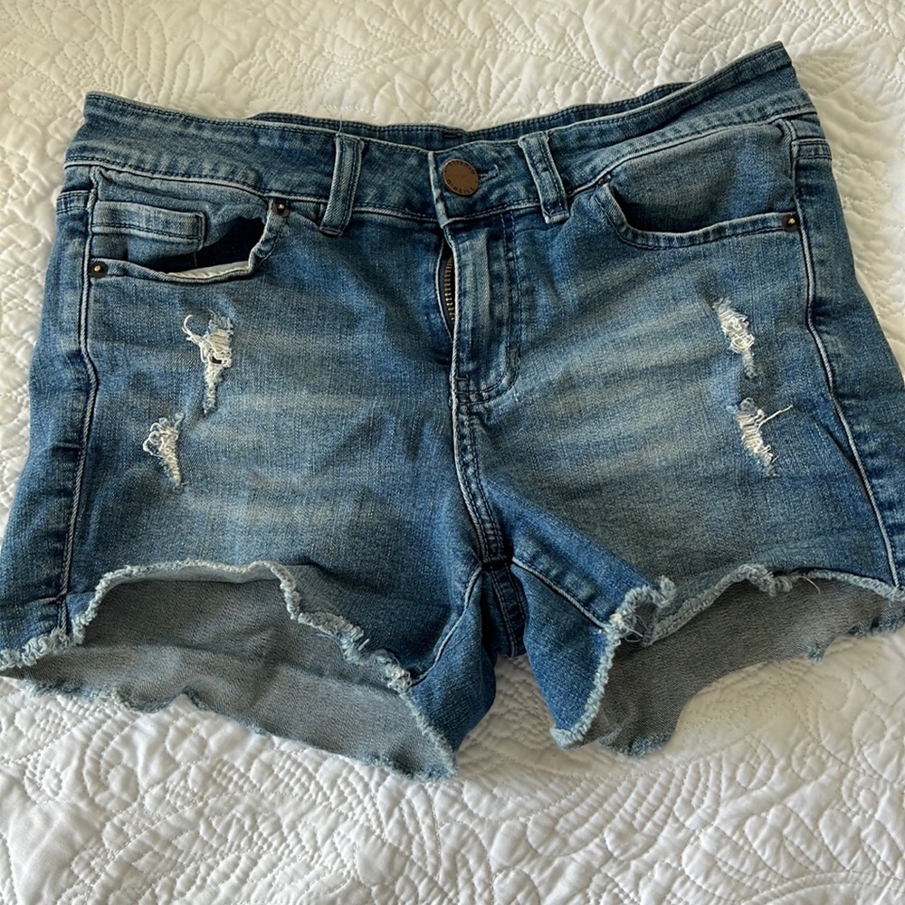 Distressed jean shorts